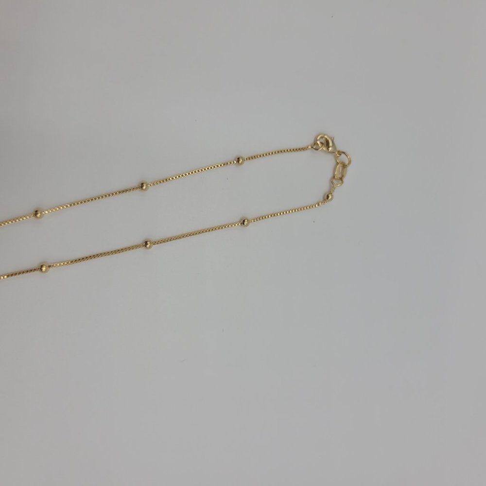 18K Gold Filled Sun Medallion Necklace - Picture 4 of 5